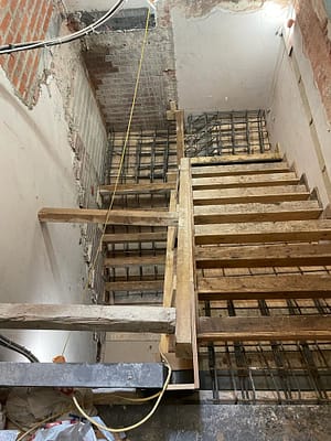 u-shape concrete staircase in oxford 1