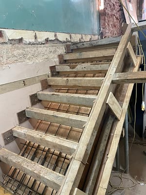 3 u-shape concrete staircase in oxford